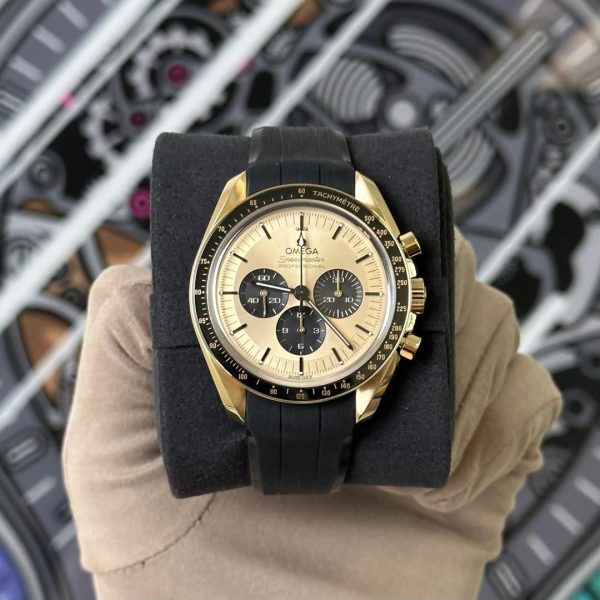 Montre Omega Noir & Gold
