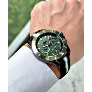 Montre Lacost